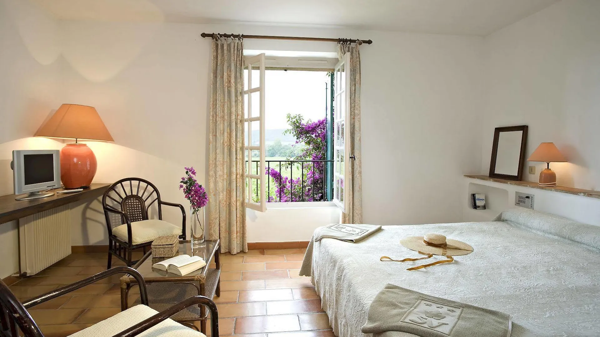 Saint-Vincent Hotel 3*, Saint-Tropez